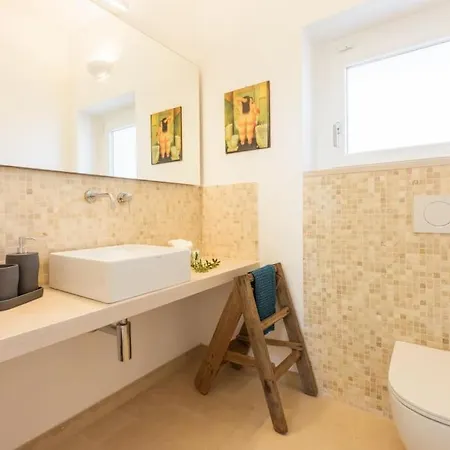 Panitria With Infinity Pool * Ostuni