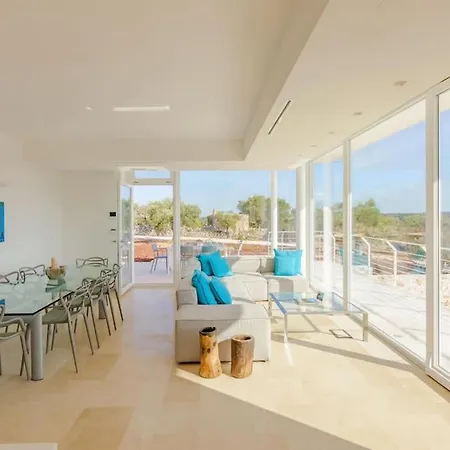 Panitria With Infinity Pool Apartament