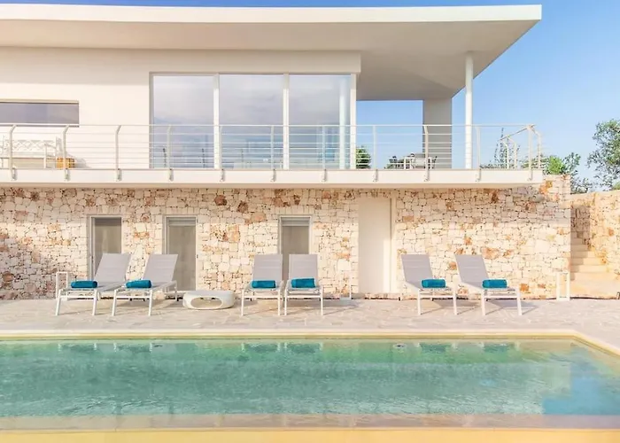 Appartement Panitria With Infinity Pool *