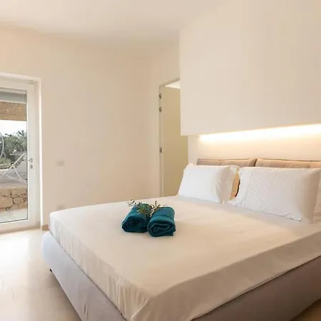 דירה Panitria With Infinity Pool