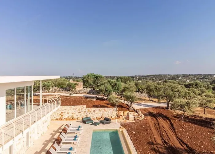 Panitria With Infinity Pool