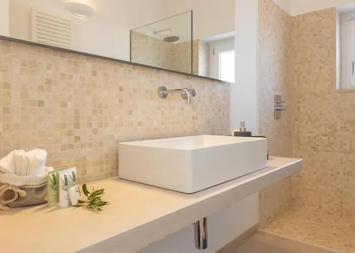 Panitria With Infinity Pool