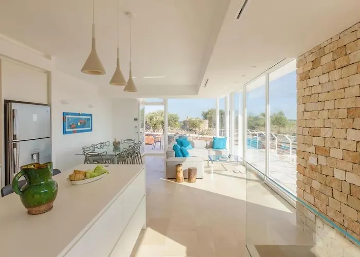 Panitria With Infinity Pool Appartement *