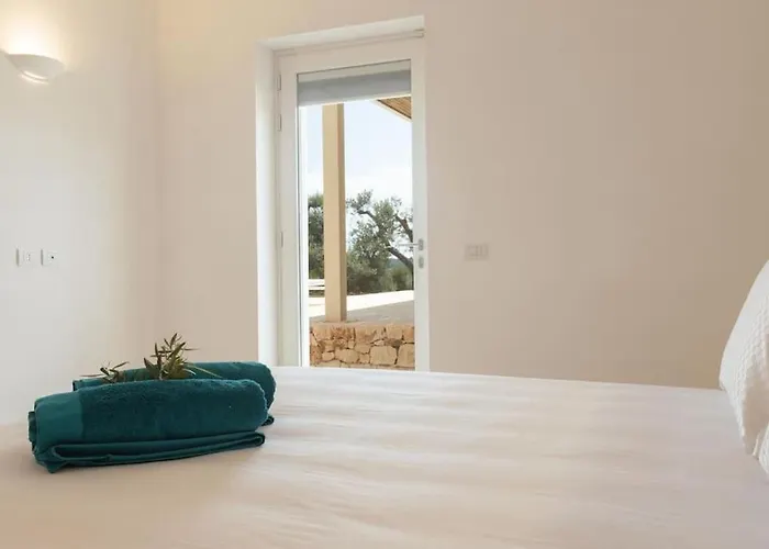 Appartement Panitria With Infinity Pool